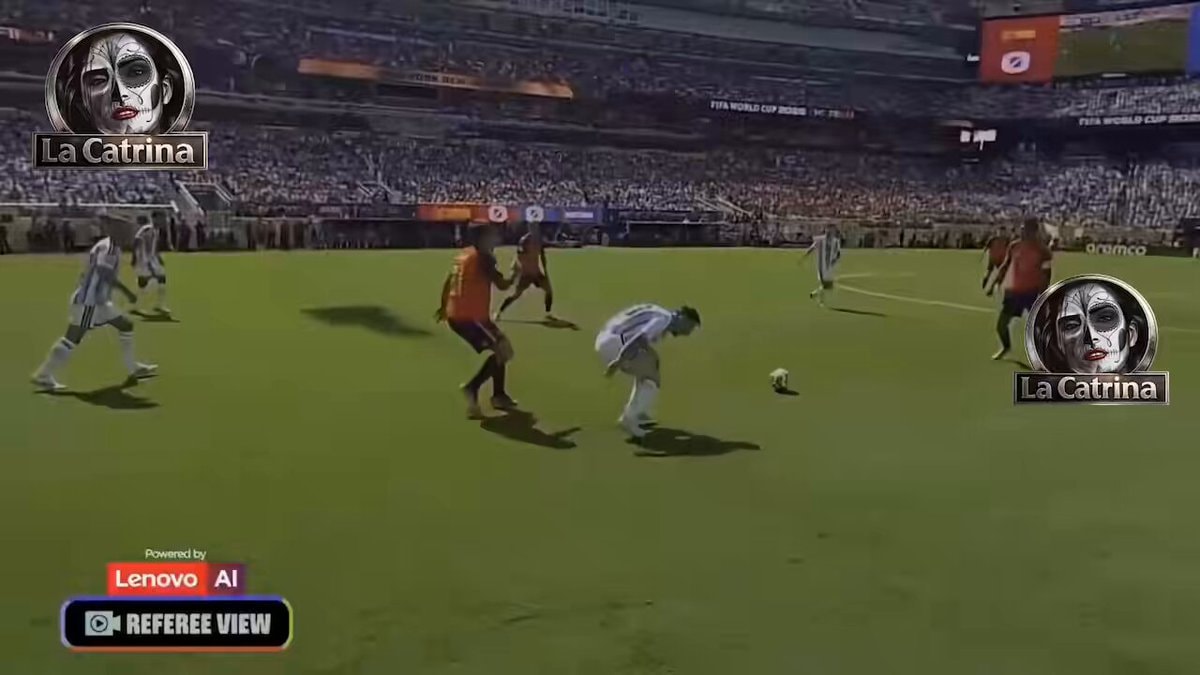 Messi Paredes World Cup final moment
