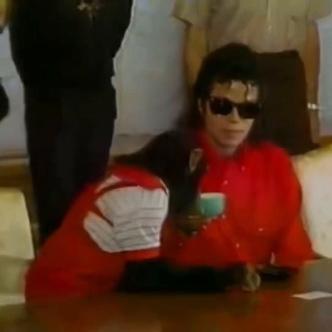 Michael Jackson Osaka City Hall 1987