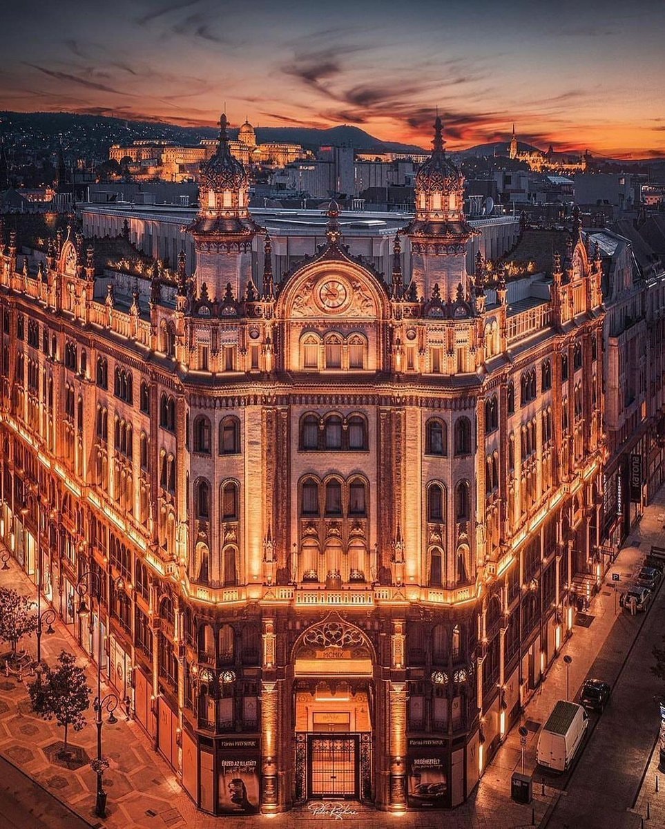 Budapest sunset Peter Nagy (photo 2 of 3)