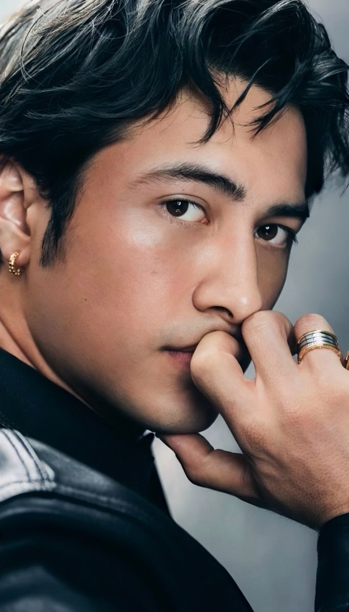 Hudson Williams Bvlgari (photo 2 of 2)