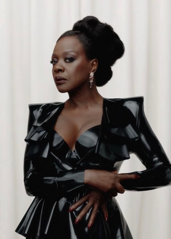 Viola Davis 61st birthday EGOT winner (photo 2 of 2)