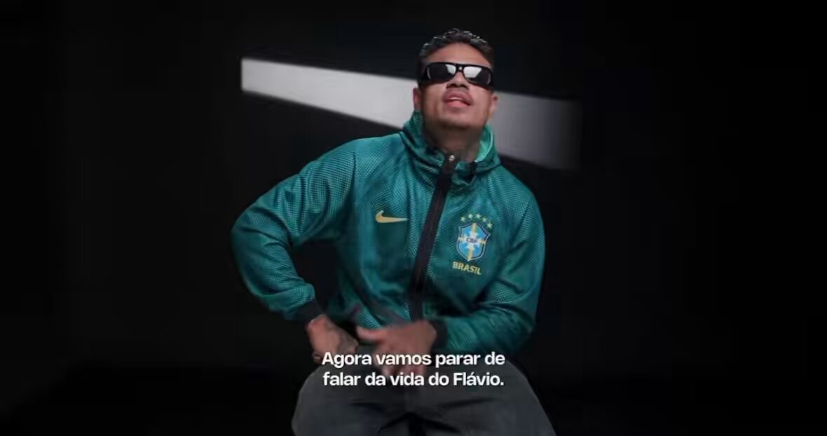 MC Cabelinho critiques Flávio labor plan