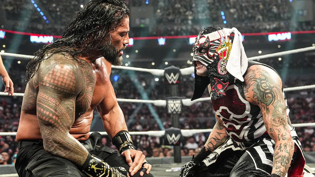 Penta Mexico City Roman Reigns