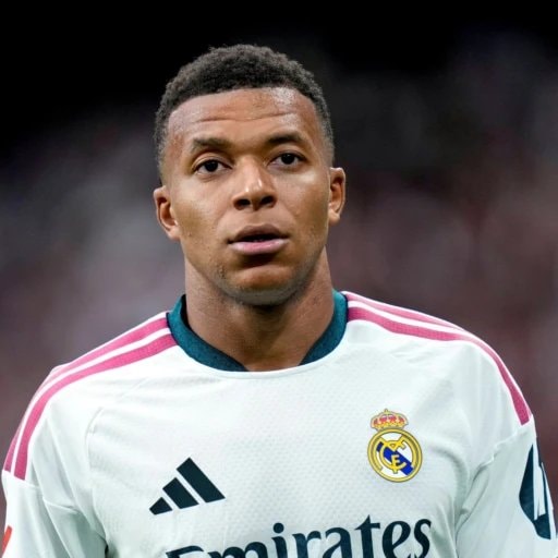 Kylian Mbappé Real Madrid Player of the Month (photo 1 of 2)