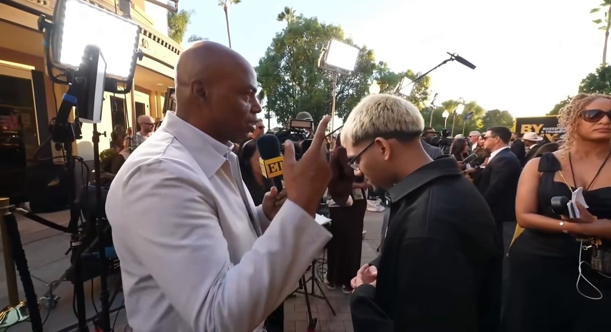 ET reporter threatens Neon over Mark Wahlberg stunt