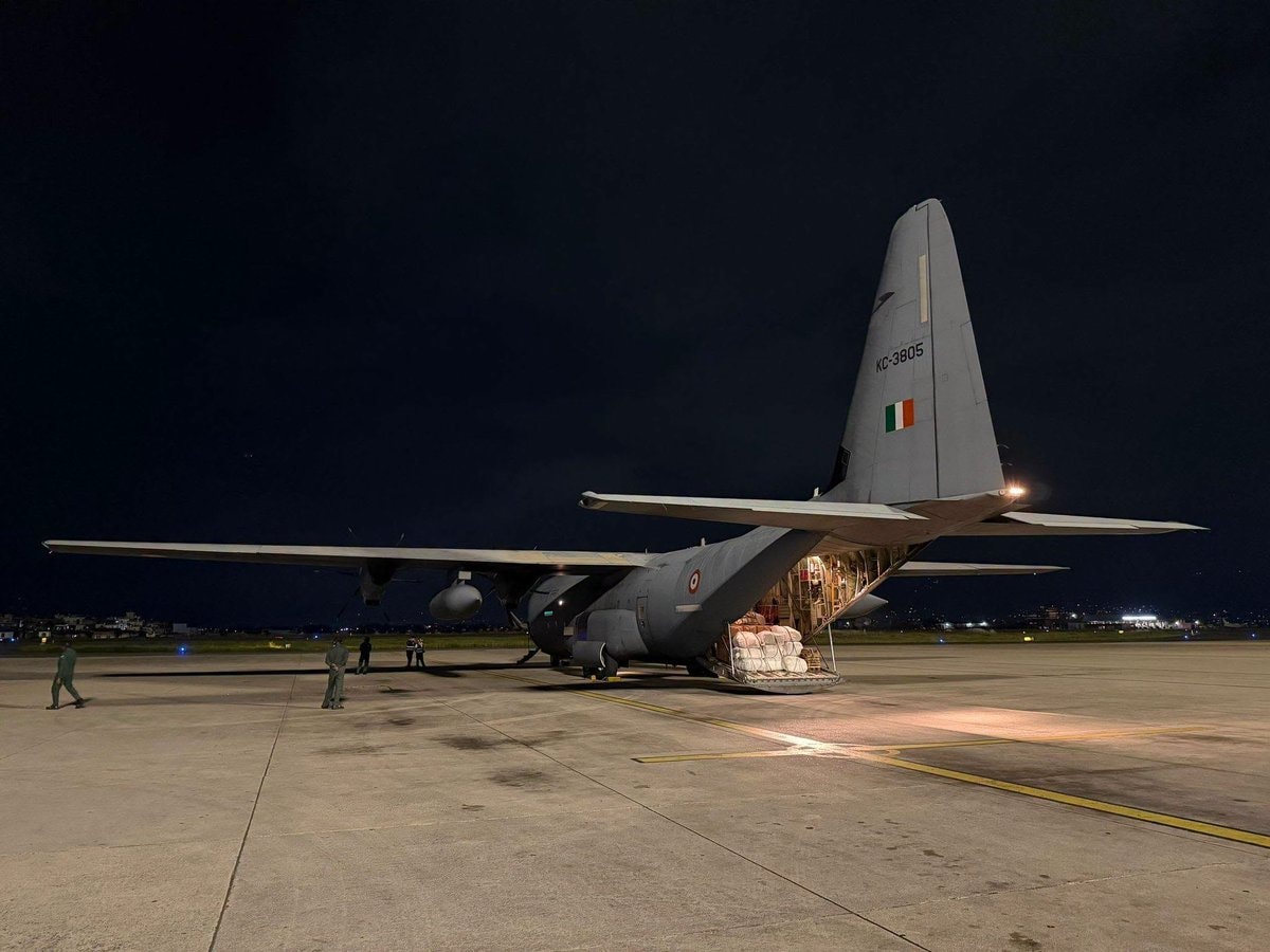 Nepal accepts foreign aid with Indian tunnel rescue team