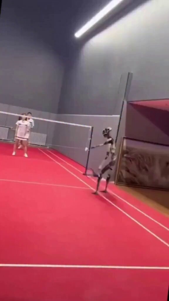 humanoid badminton rally Beijing
