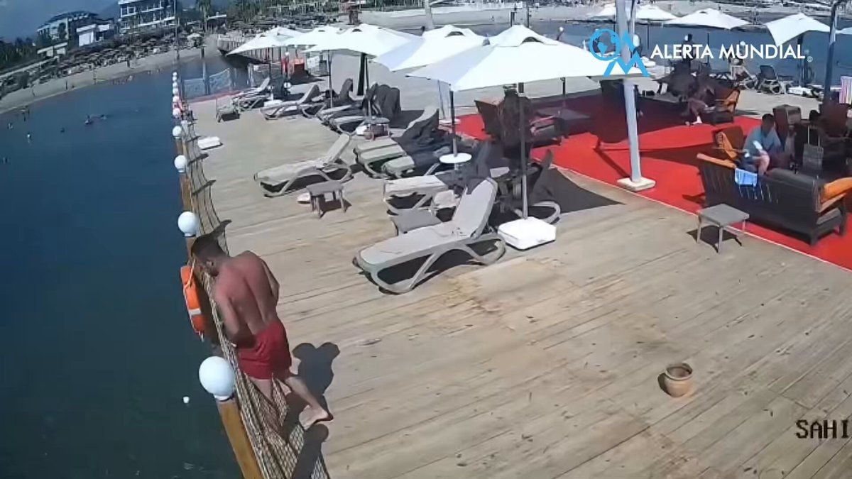 Tourist dies diving in Turkey Tourist dies diving in Turkey