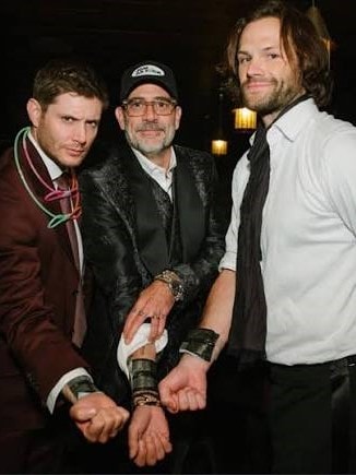 Jeffery Dean Morgan on Jensen Ackles (photo 2 of 2) Jeffery Dean Morgan on Jensen Ackles (photo 2 of 2)