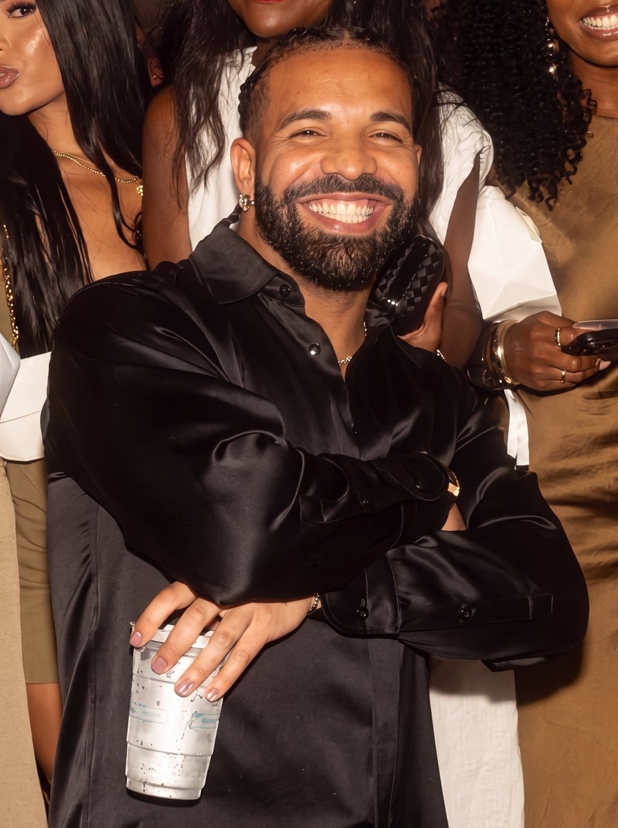 Drake Janice STFU Apple Music