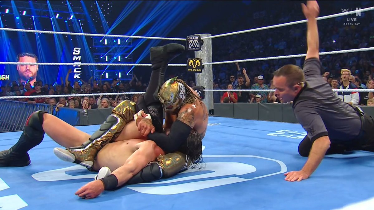 Rey Fenix retains AAA Cruiserweight Championship