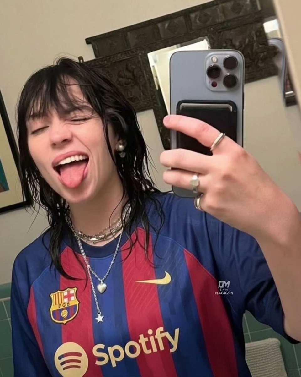 Billie Eilish Barcelona obsession