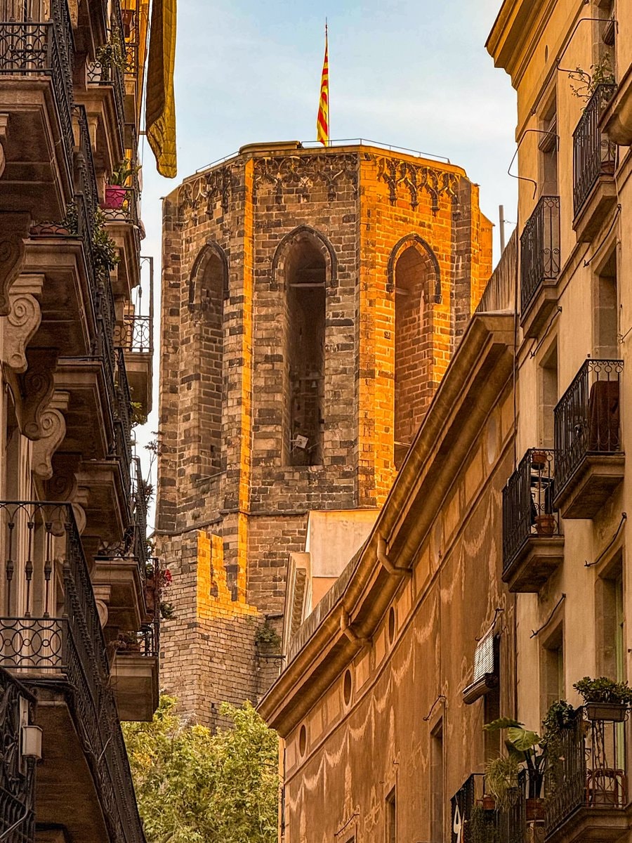 Spain city street (photo 2 of 4)