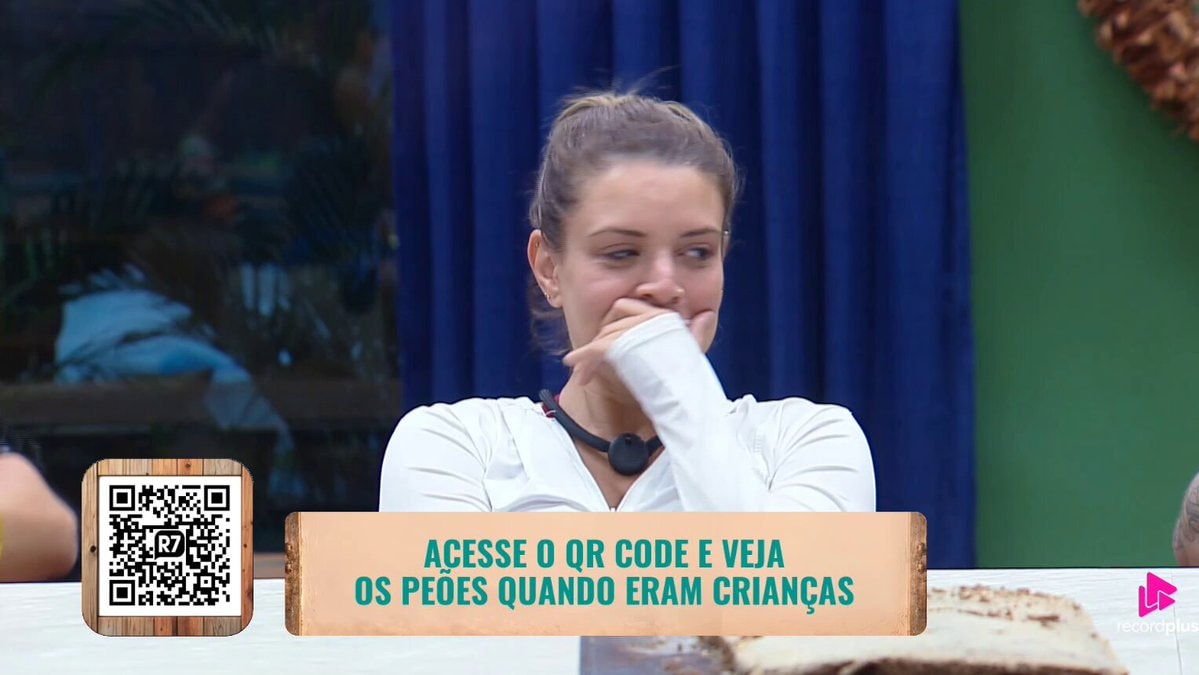 Ariela AFazenda bedroom after Pack