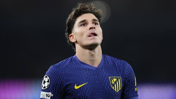 Julián Álvarez Atlético Madrid (photo 1 of 2)