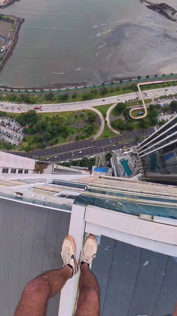 Miami building base jump GTA delay