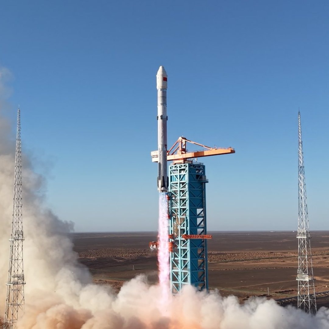 LandSpace reusable rocket booster landing (photo 1 of 2)