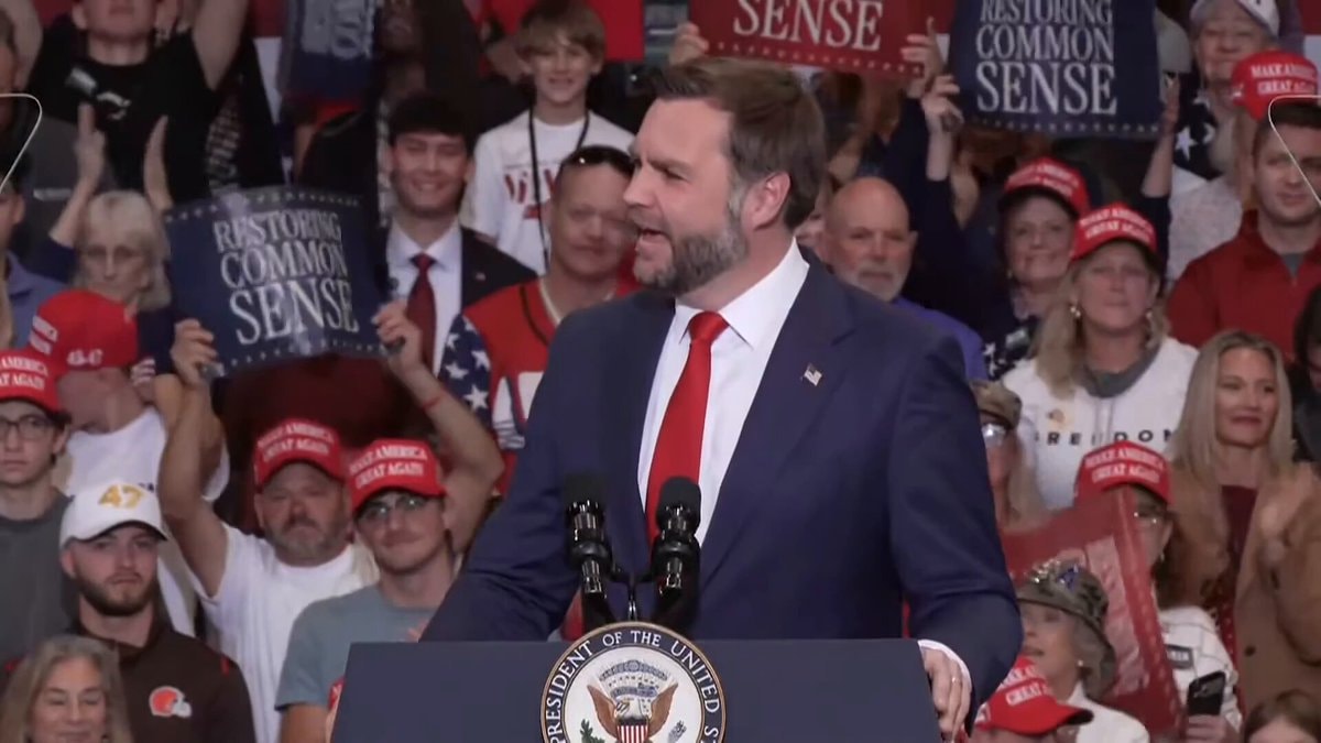 JD Vance Ohio rally Vivek Ramaswamy