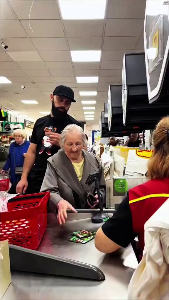 kindness we need right now ❤️