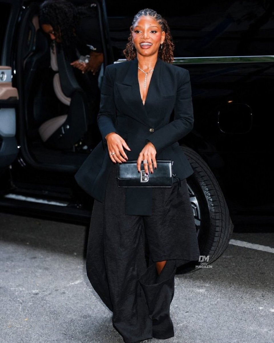 Halle Bailey black power suit (photo 2 of 2)
