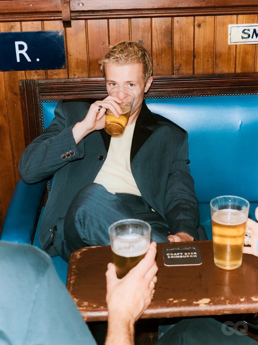 Ruaridh Mollica British GQ shoot (photo 3 of 4)