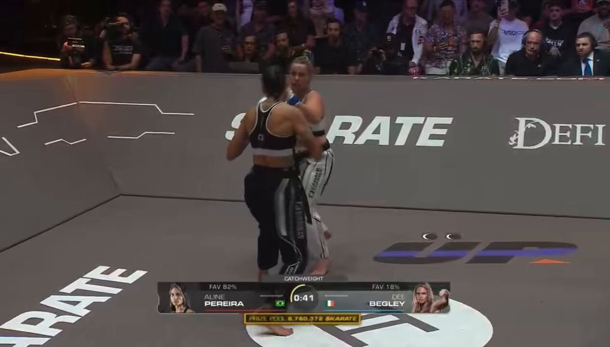Aline Pereira DWCS fight Aline Pereira DWCS fight