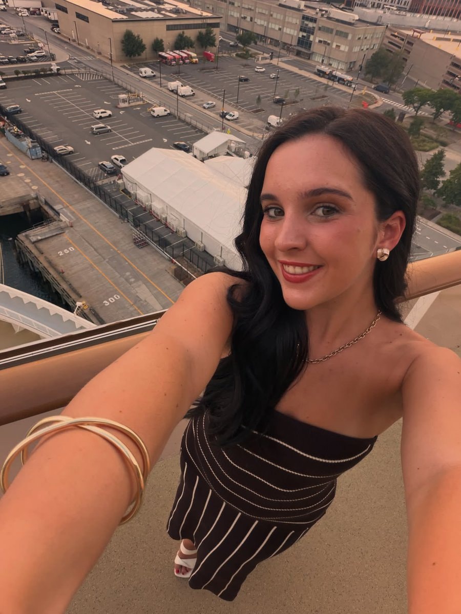 Elle Mulvaney gorgeous