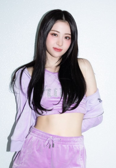 Yunjin 25th birthday