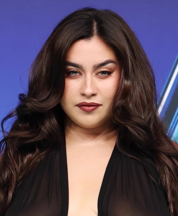 Lauren Jauregui blunt rotation