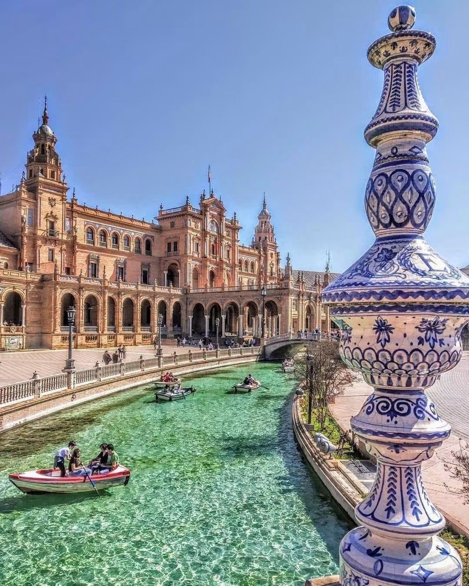 Seville canal rowboats