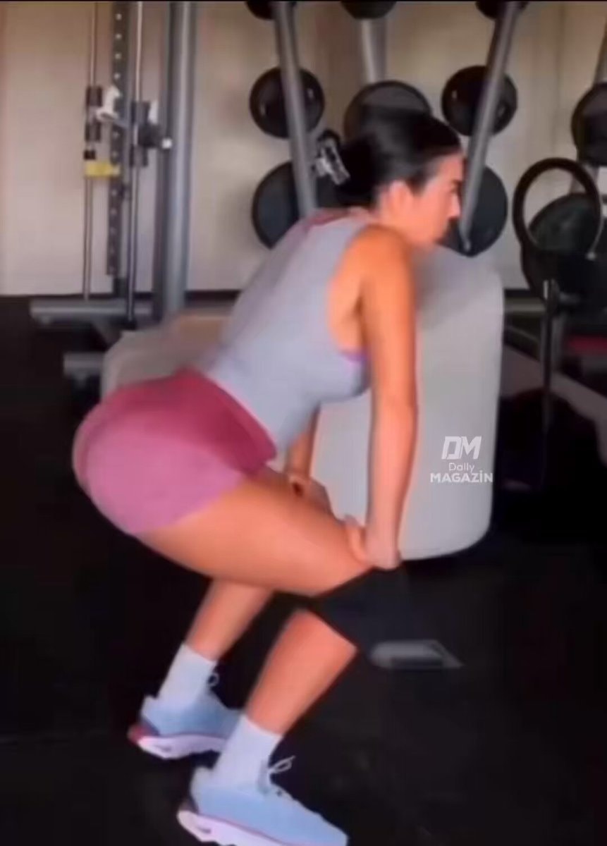 Georgina Rodríguez glute workout