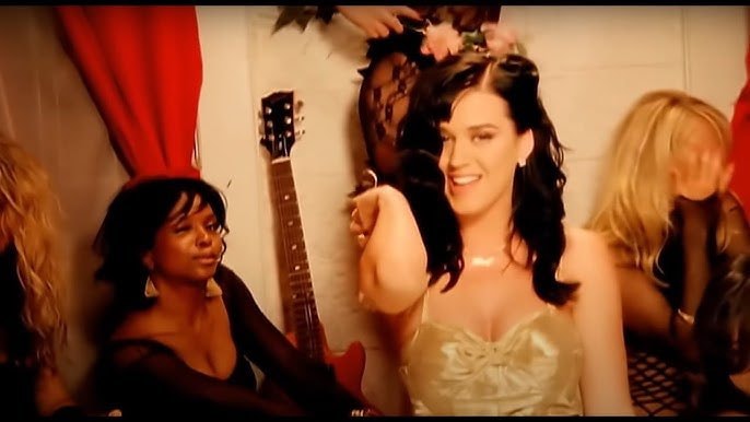 Katy Perry I Kissed A Girl 18 years (photo 2 of 2)