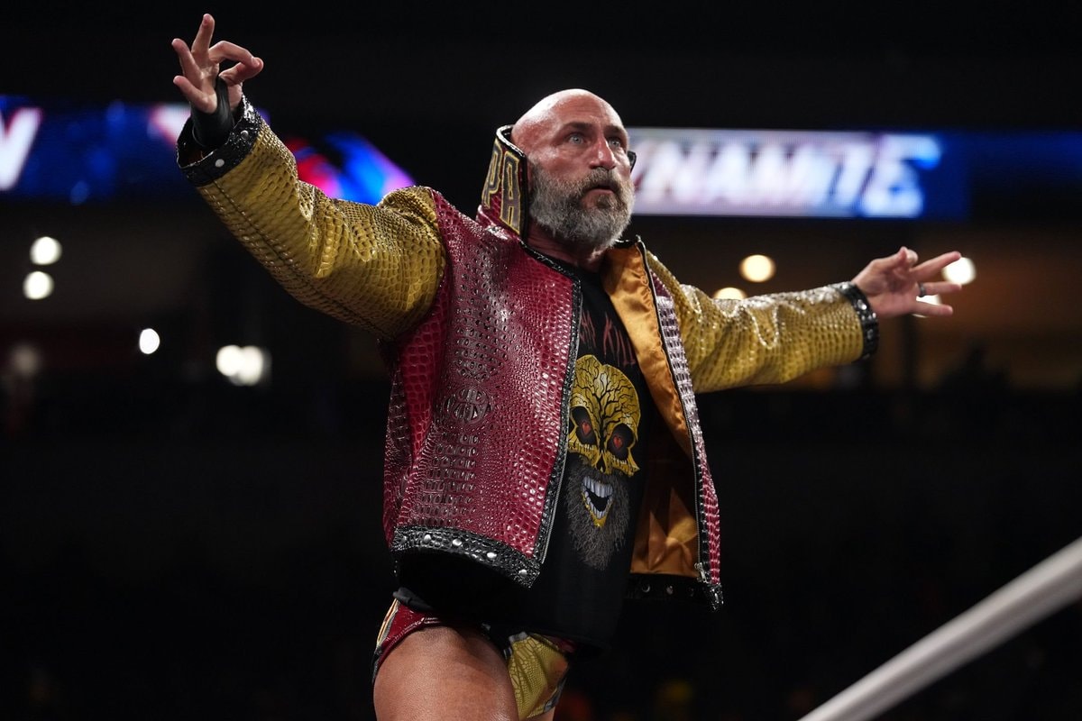 Tommaso Ciampa AEW Collision tribute