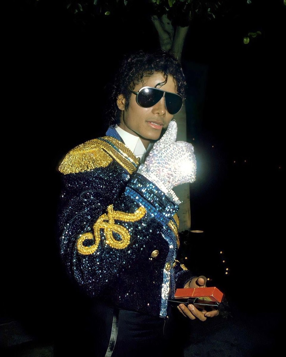 Justin Bieber and Michael Jackson Spotify Top 10 (photo 2 of 2)