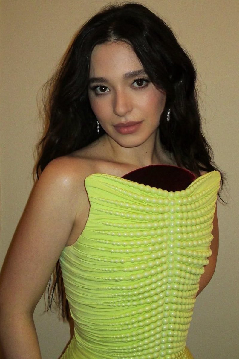 Mikey Madison new photos (photo 2 of 2)