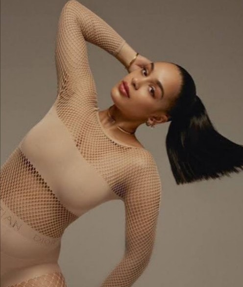 Jorja Smith Wizkid Alive collaboration (photo 1 of 2)