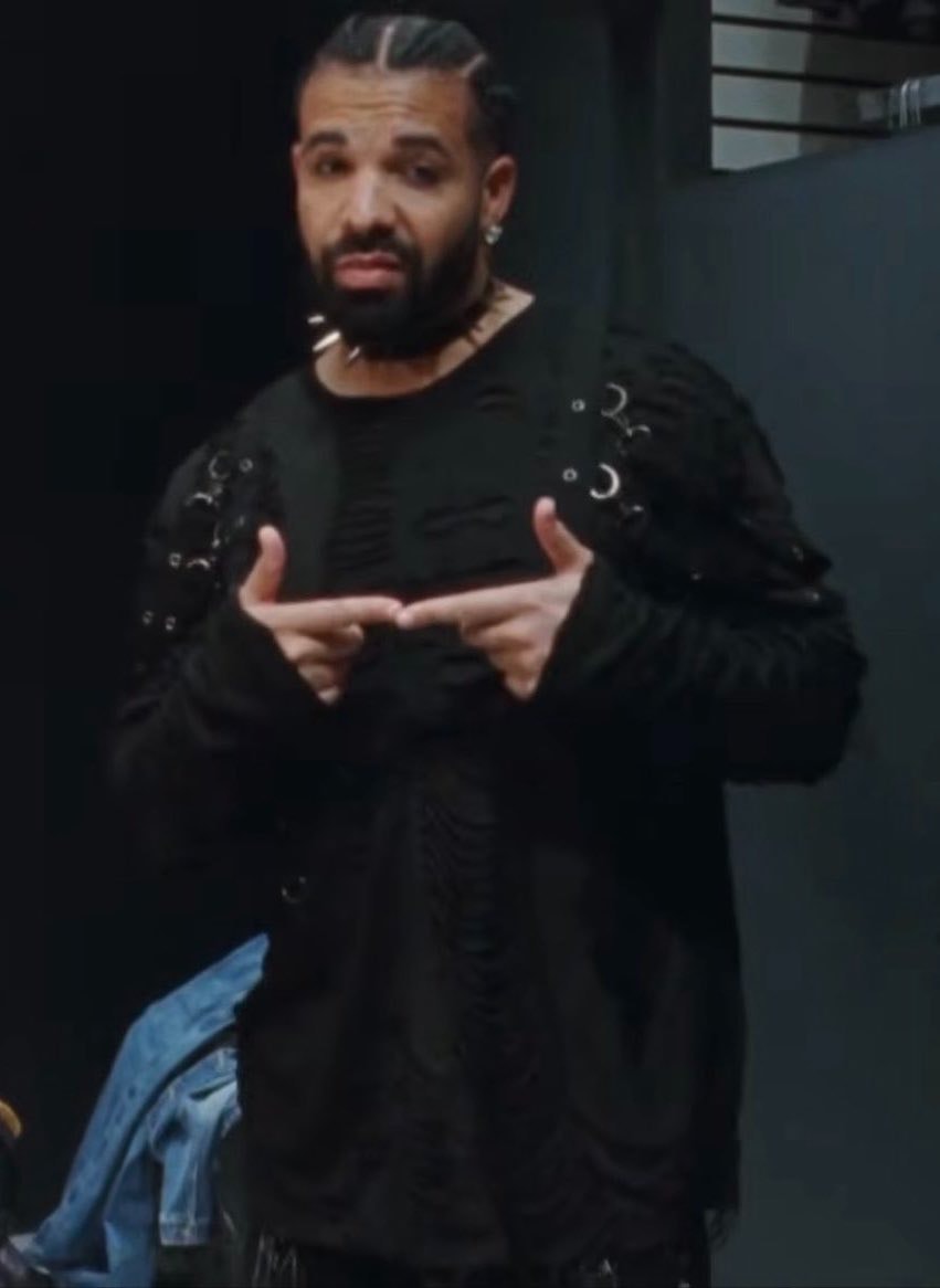 Drake Pinkkychu goth style