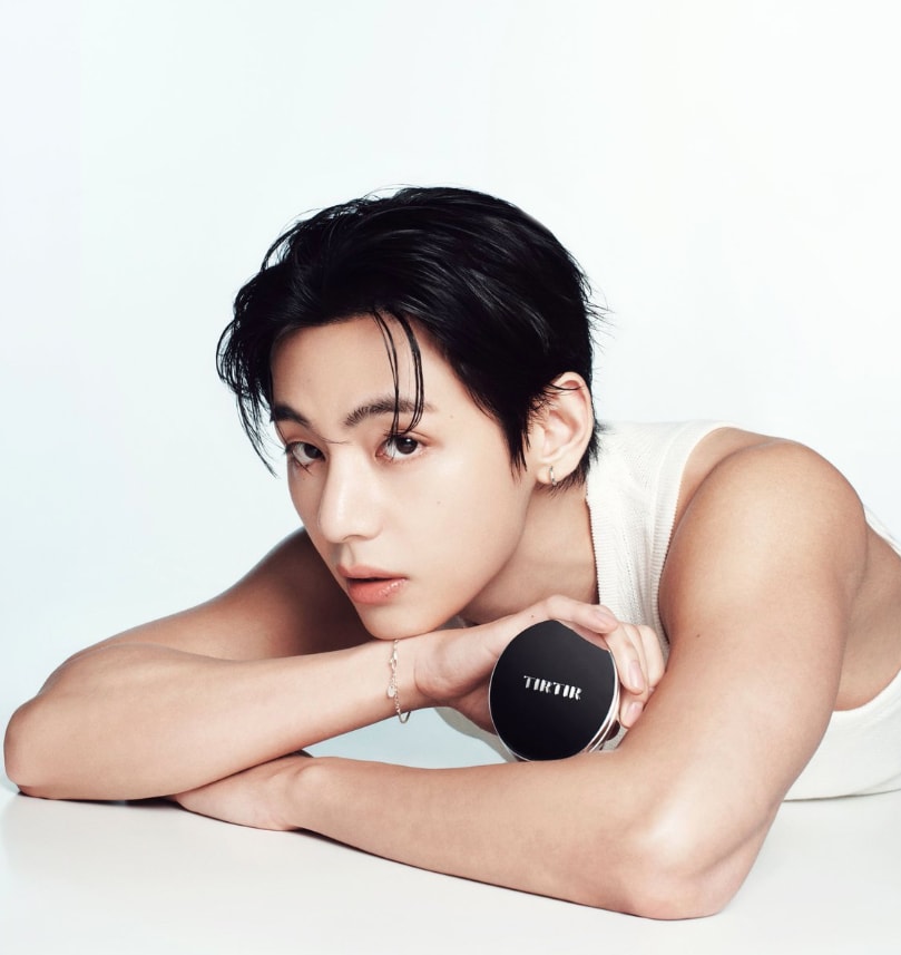 Taehyung TIRTIR photos