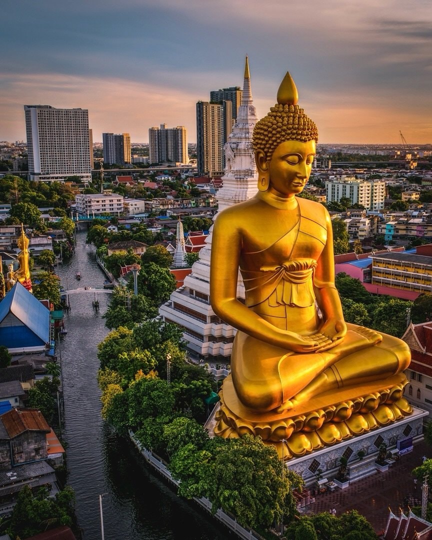 Wat Paknam Phasi Charoen Bangkok (photo 4 of 4)