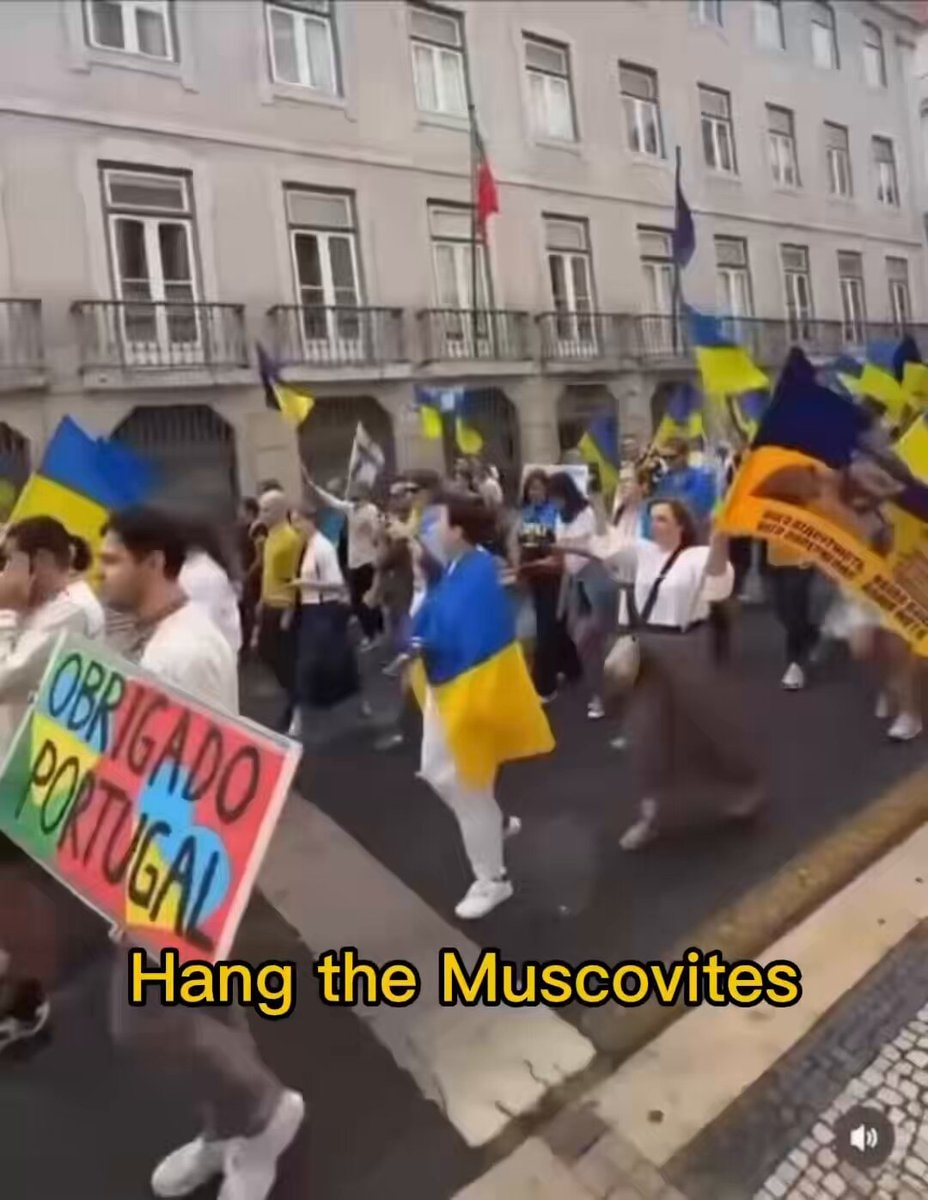Ukrainian March Portugal Hang Muscovites