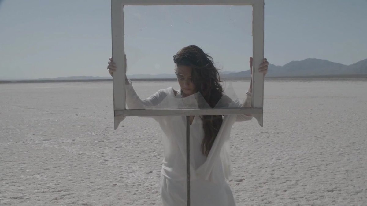 Demi Lovato Skyscraper anniversary (photo 2 of 4)