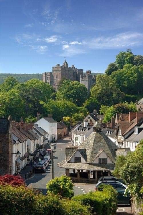 English countryside castle 🏴󠁧󠁢󠁥󠁮󠁧󠁿 (photo 3 of 4)