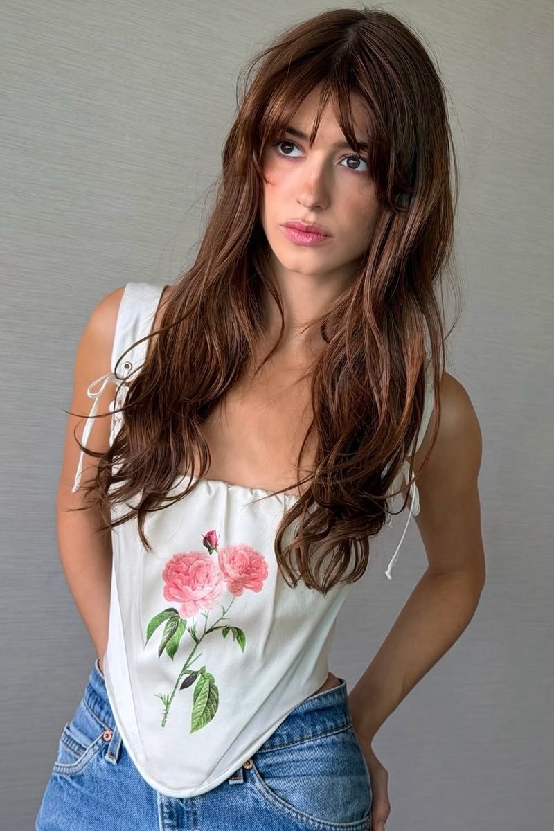 Daisy Edgar-Jones new photos (photo 3 of 3)