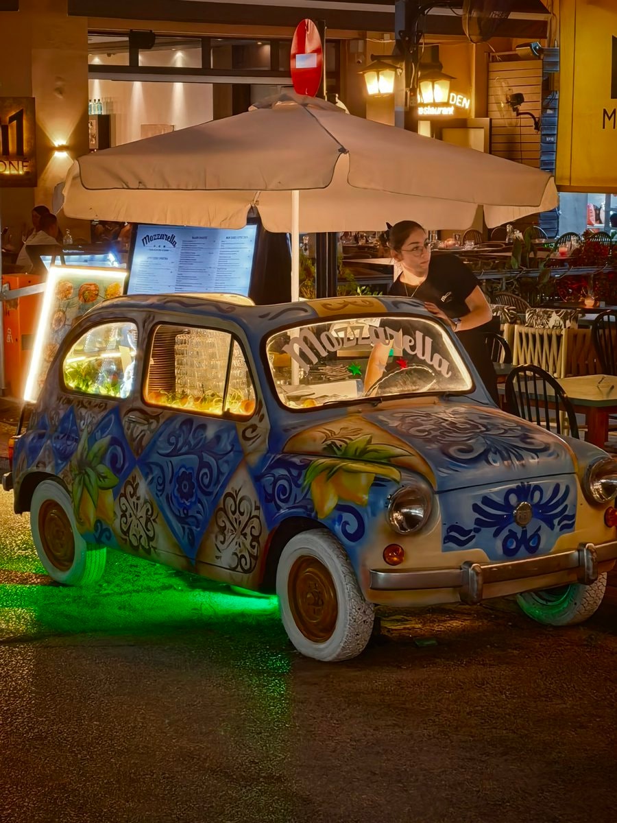 La Dolce Vita car design