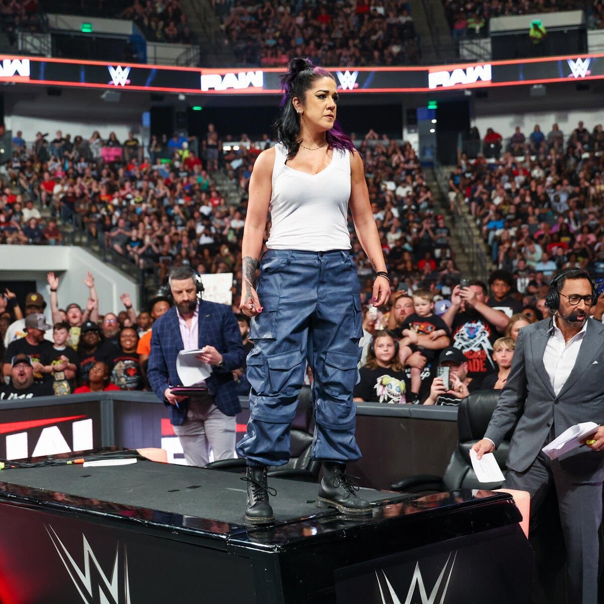 Bayley returns to WWE Bayley returns to WWE