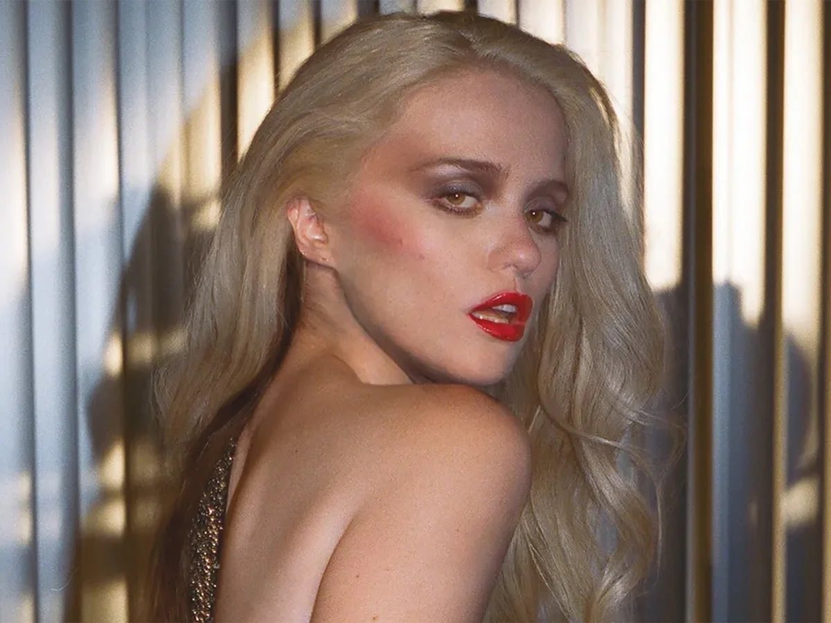 Sky Ferreira friend denies heroin rumors Sky Ferreira friend denies heroin rumors