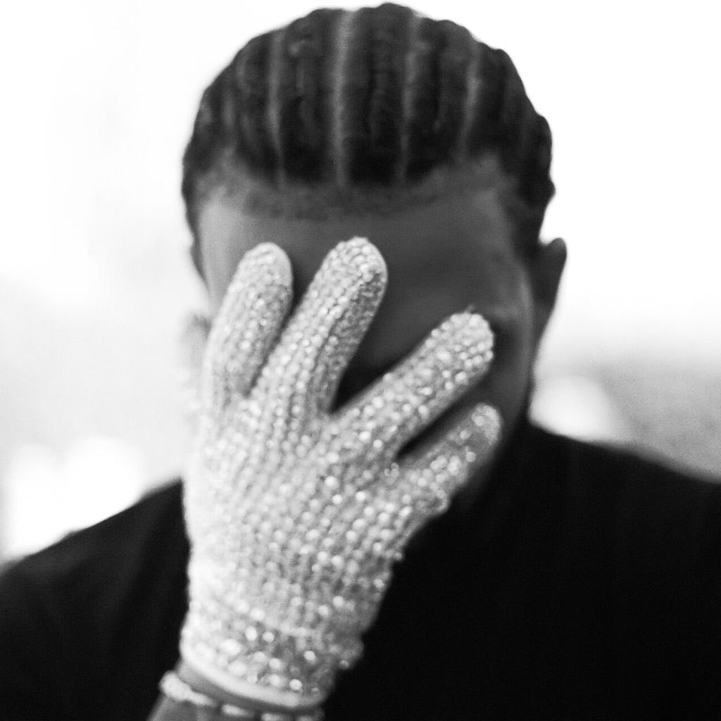 Drake ICEMAN Global Spotify debut (photo 2 of 2)