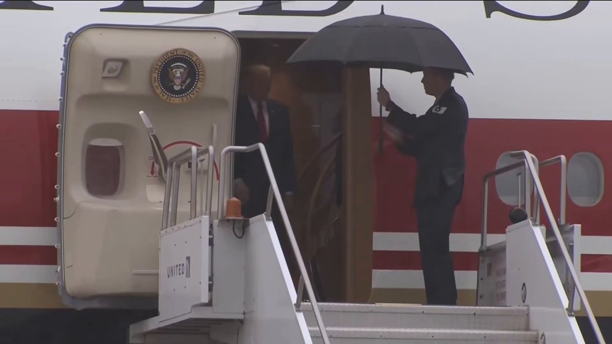 Trump AF1 Ohio Patriot Games arrival