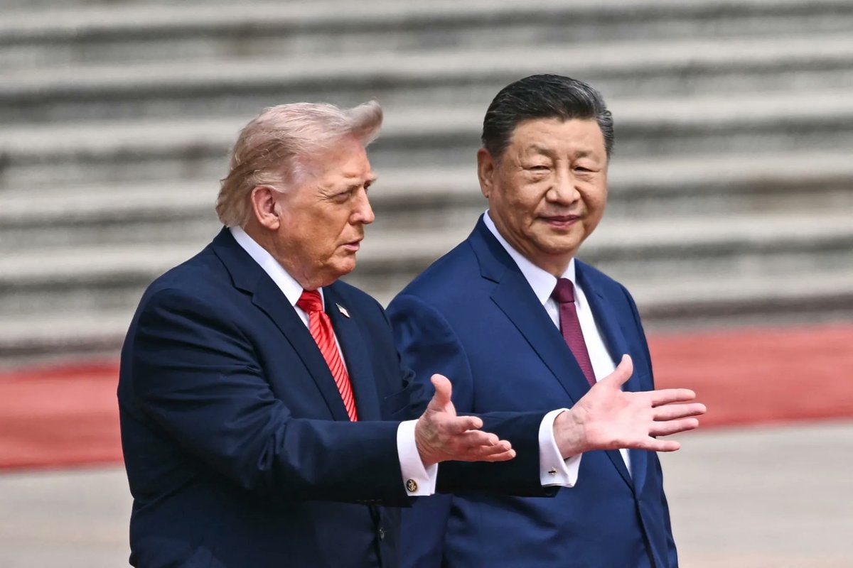 Trump and Xi Jinping in diplomatic discussion
