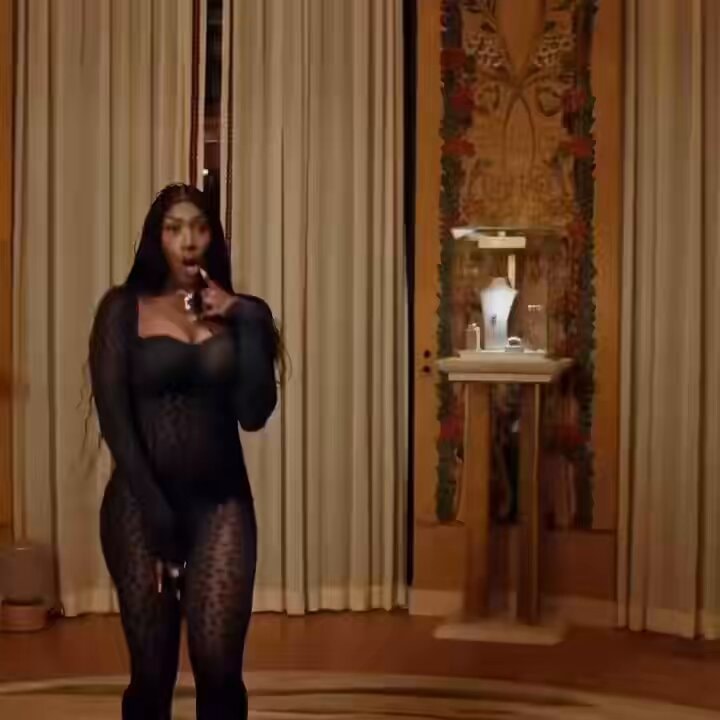 Aya Nakamura Sexy Nana TikTok